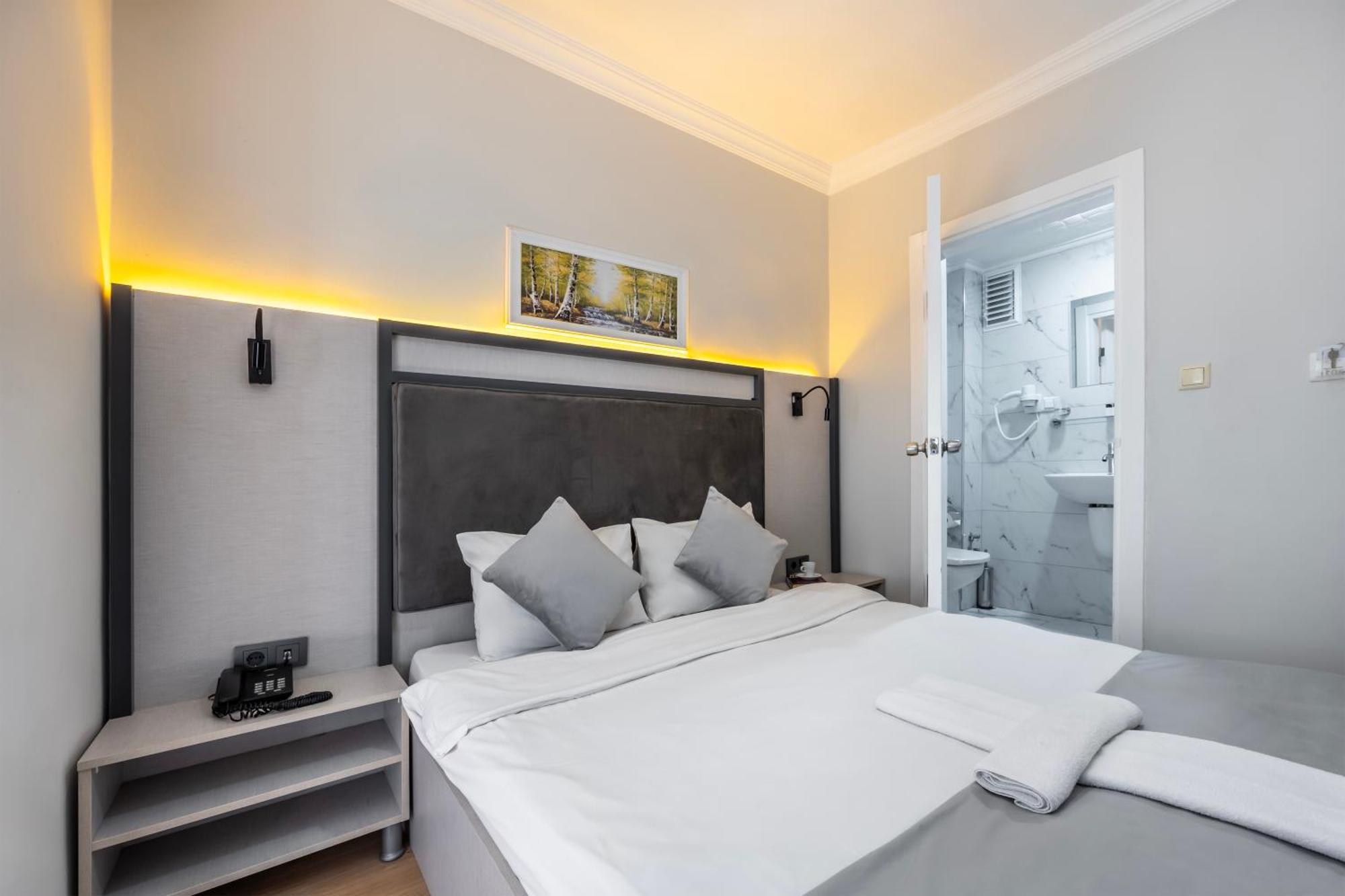 Taksim Trust Hotel Estambul Exterior foto