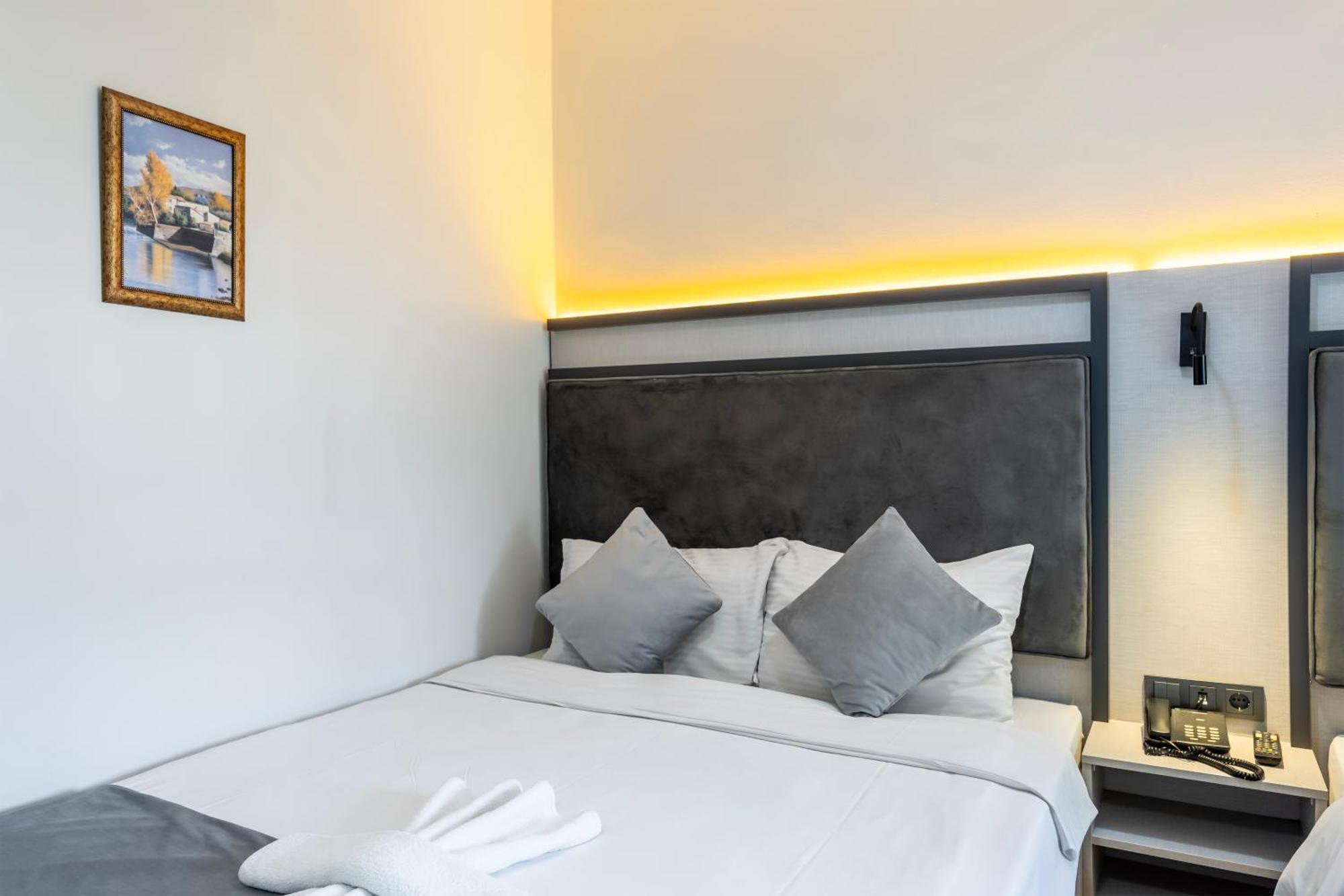 Taksim Trust Hotel Estambul Exterior foto